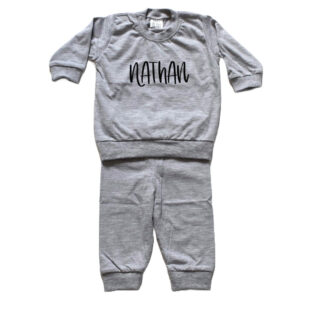 Pyjama grijs met naam