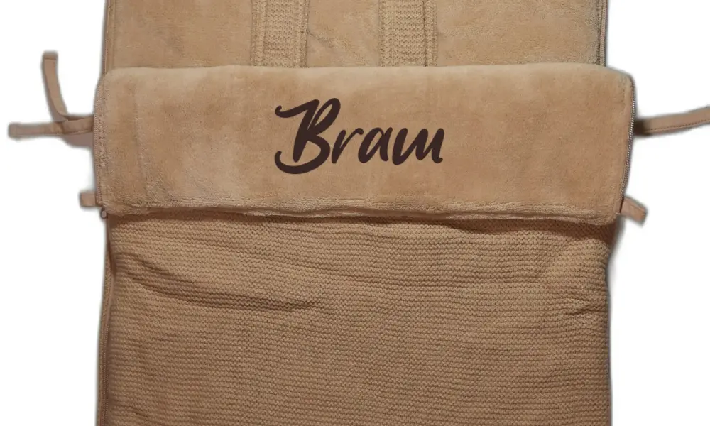 Jollein voetenzak basic knit biscuit met naam