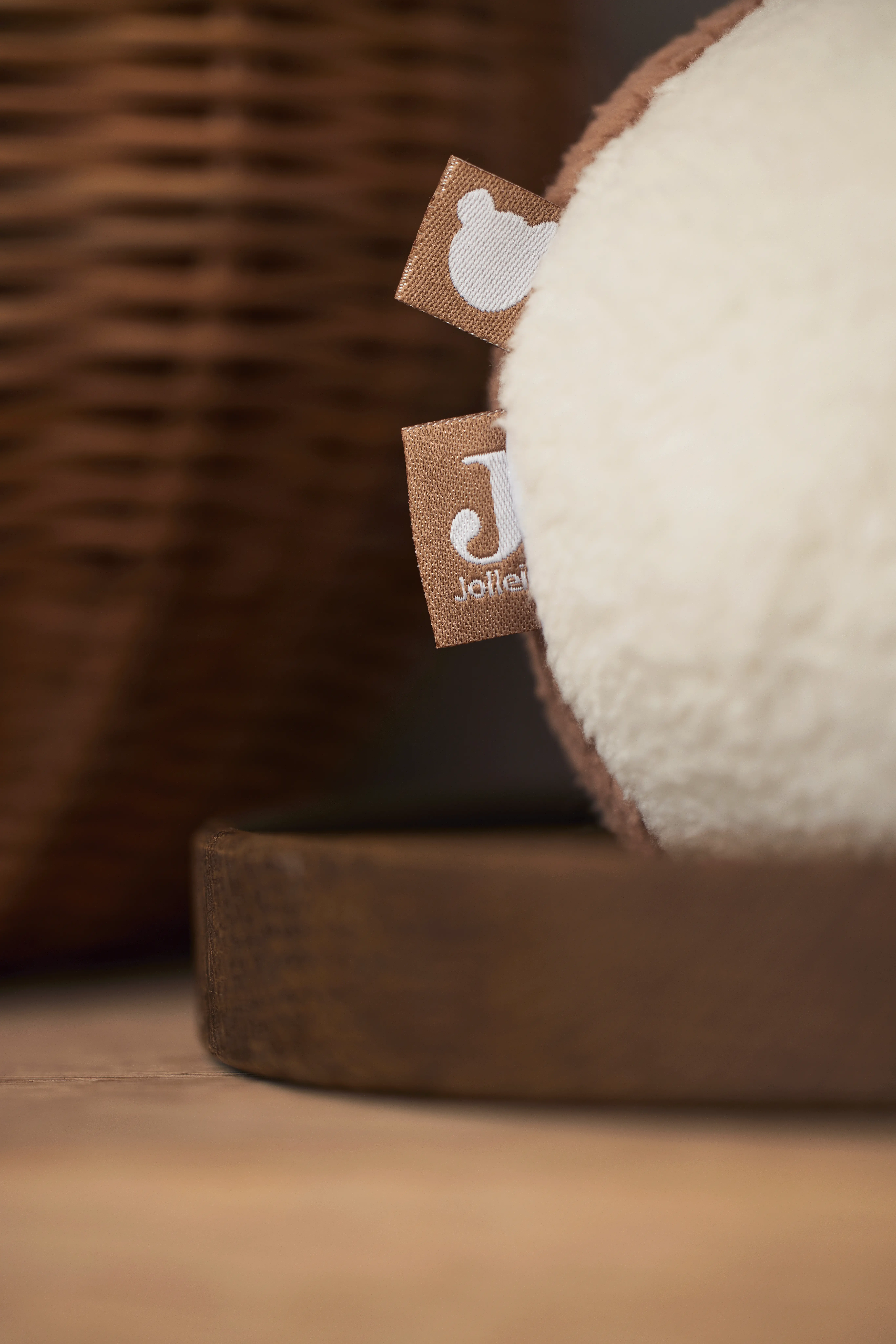 Jollein stoffen speelbal met naam Ivory Biscuit - productfoto met naam