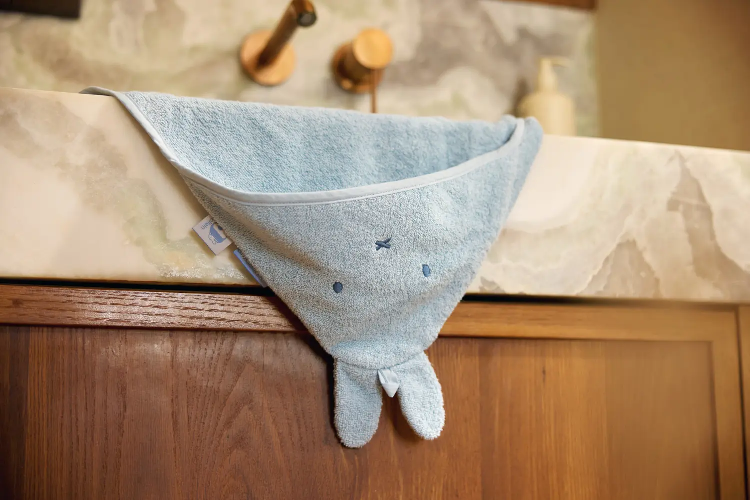 Hallo Baby Jollein Gepersonaliseerde Baby Badcape met Naam – Cloudy Blue 8 Jollein Gepersonaliseerde Baby Badcape met Naam – Cloudy Blue