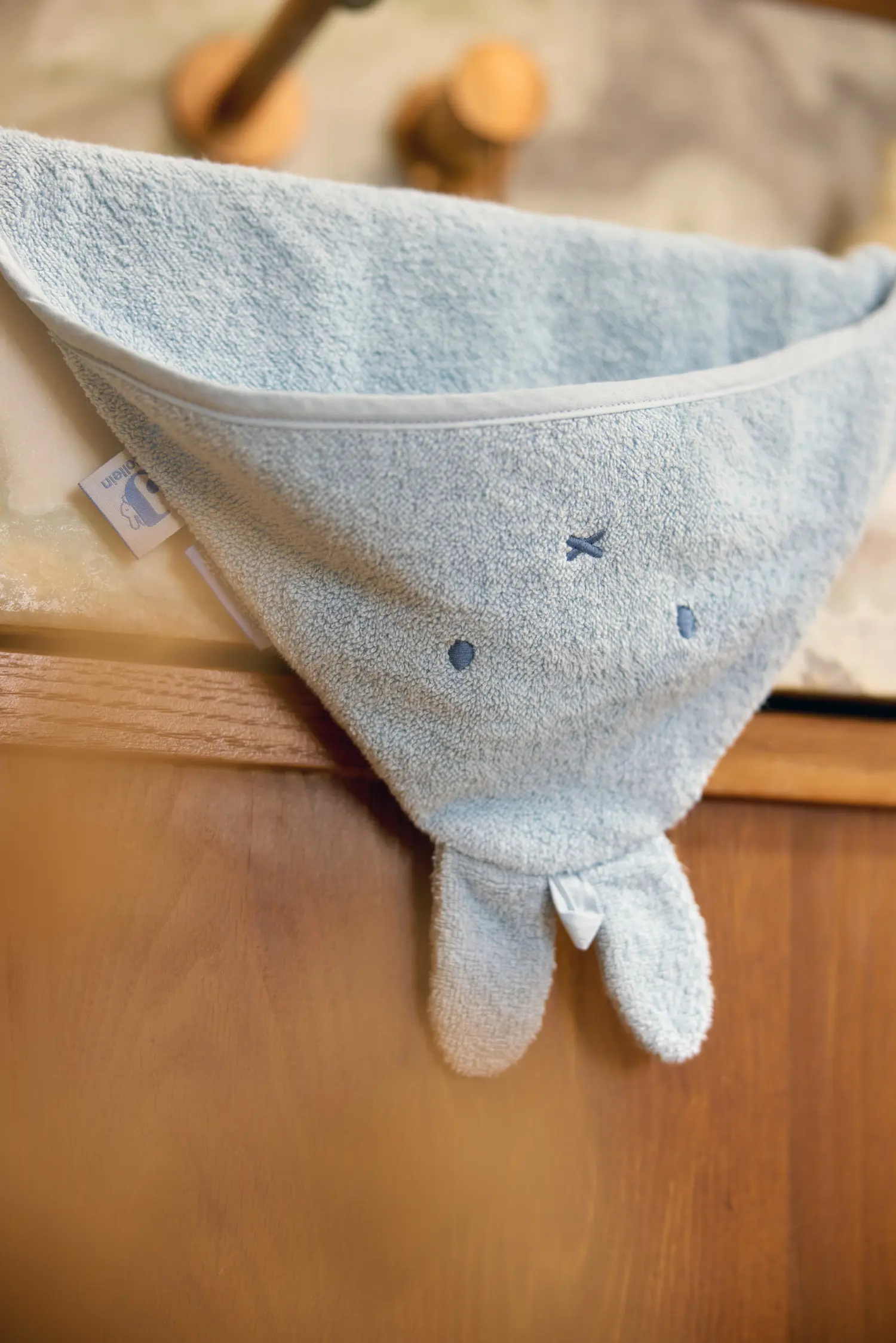 Hallo Baby Jollein Gepersonaliseerde Baby Badcape met Naam – Cloudy Blue 7 Jollein Gepersonaliseerde Baby Badcape met Naam – Cloudy Blue